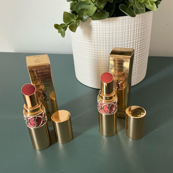 Yves Saint Laurent - Pick 1 - Rouge Volupté Shine Lipstick - 150  Nude Lingerie - Picture 1 of 3